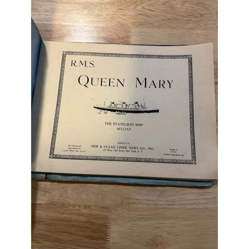 Queen Mary Souvenir Promo booklet circa 1936 1st print